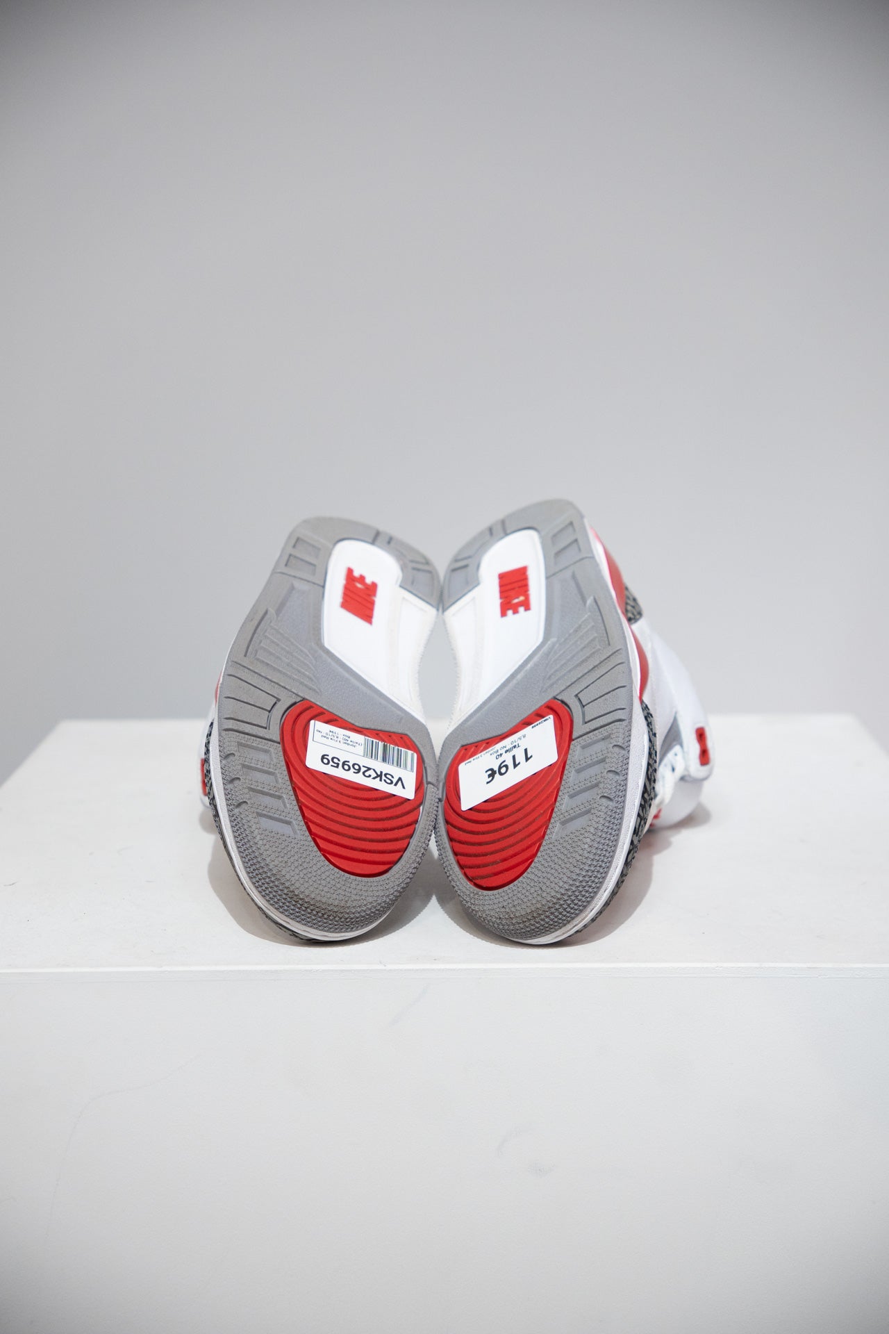 Jordan 3 Fire Red (Taille 40)