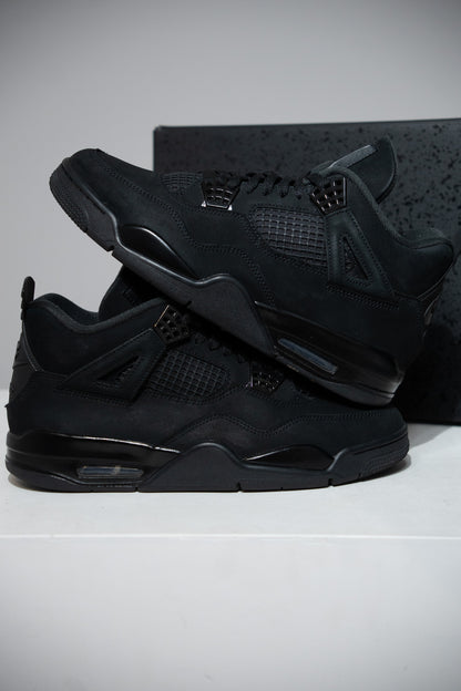Jordan 4 Black Cat 2025 (Taille 45)