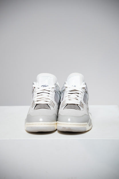 Jordan 4 Frozen Moments (Taille 41)