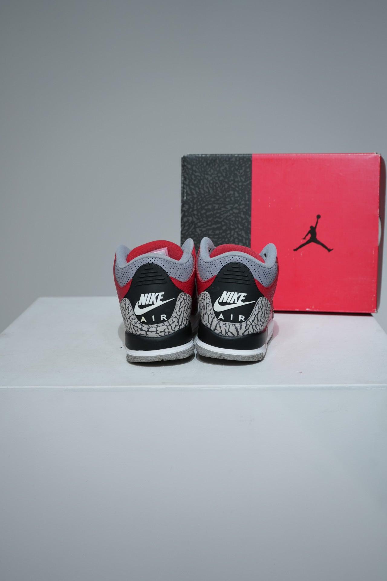 Jordan 3 Fire Red SE GS (Taille 37,5)