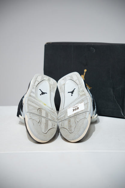 Jordan 4 Platinium Gold (Taille 38)