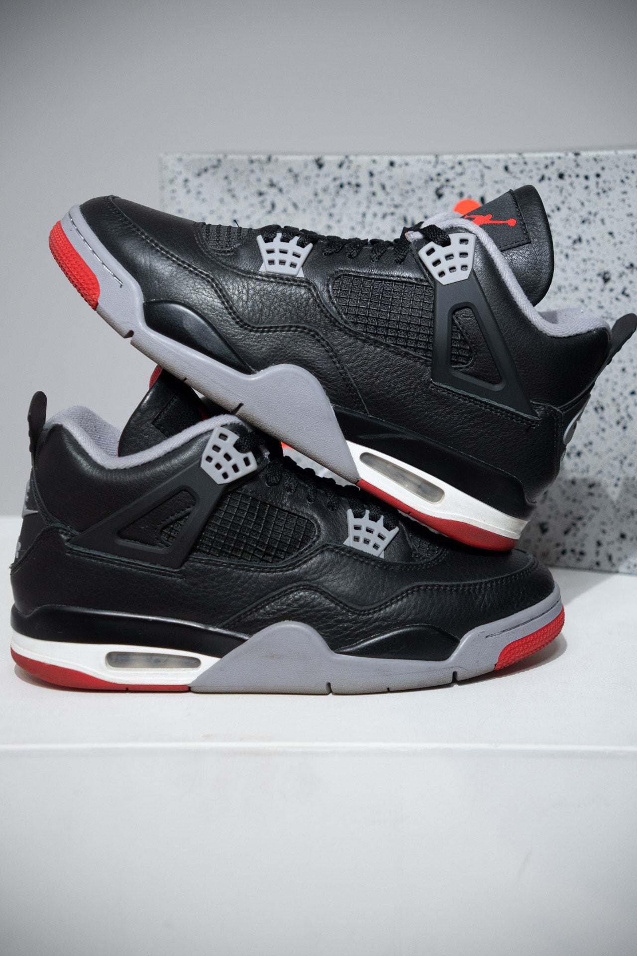Jordan 4 Bred Reimagined (Taille 44)