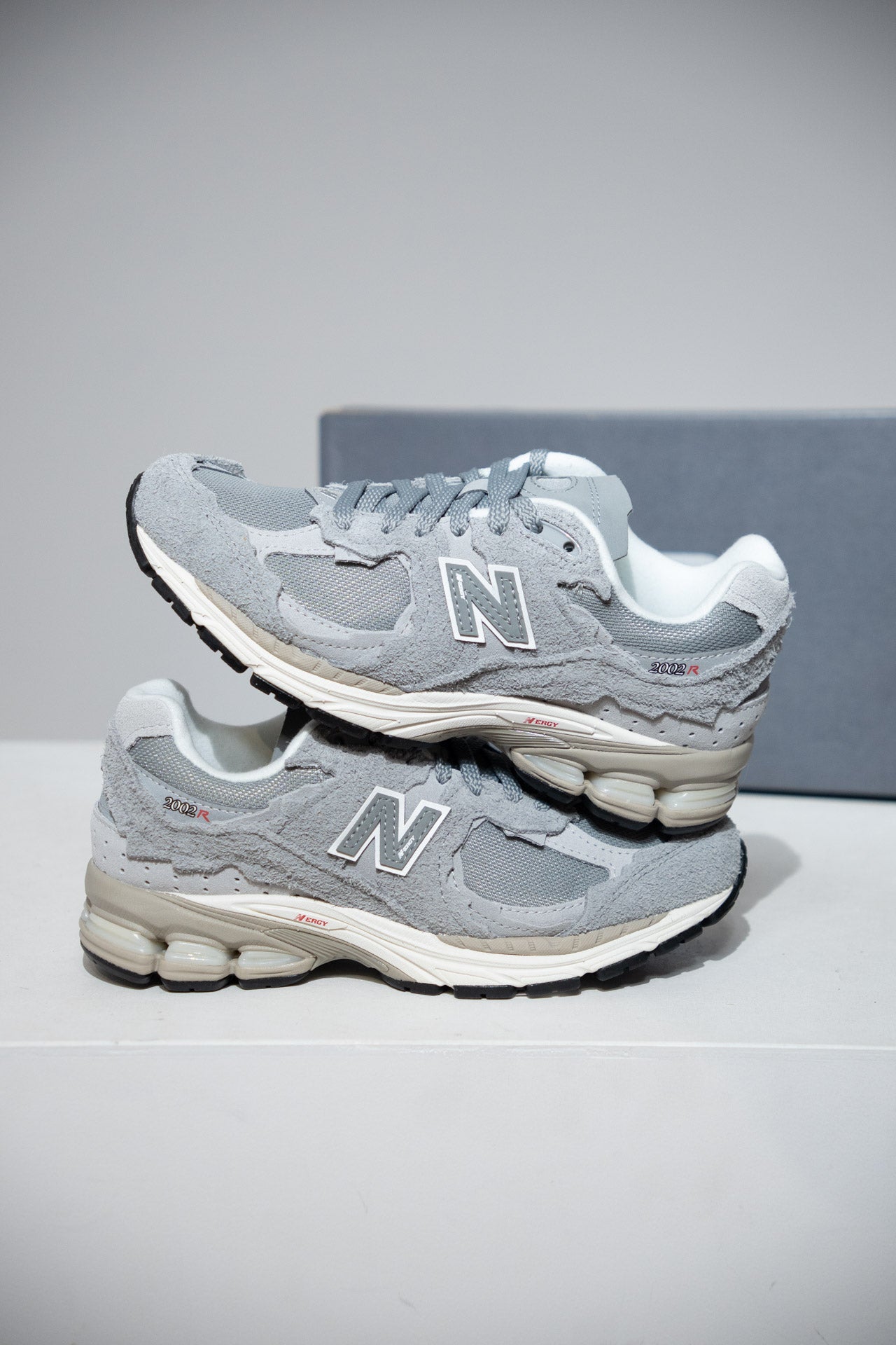 New Balance 2002R Protection Pack Grey (Taille 37)