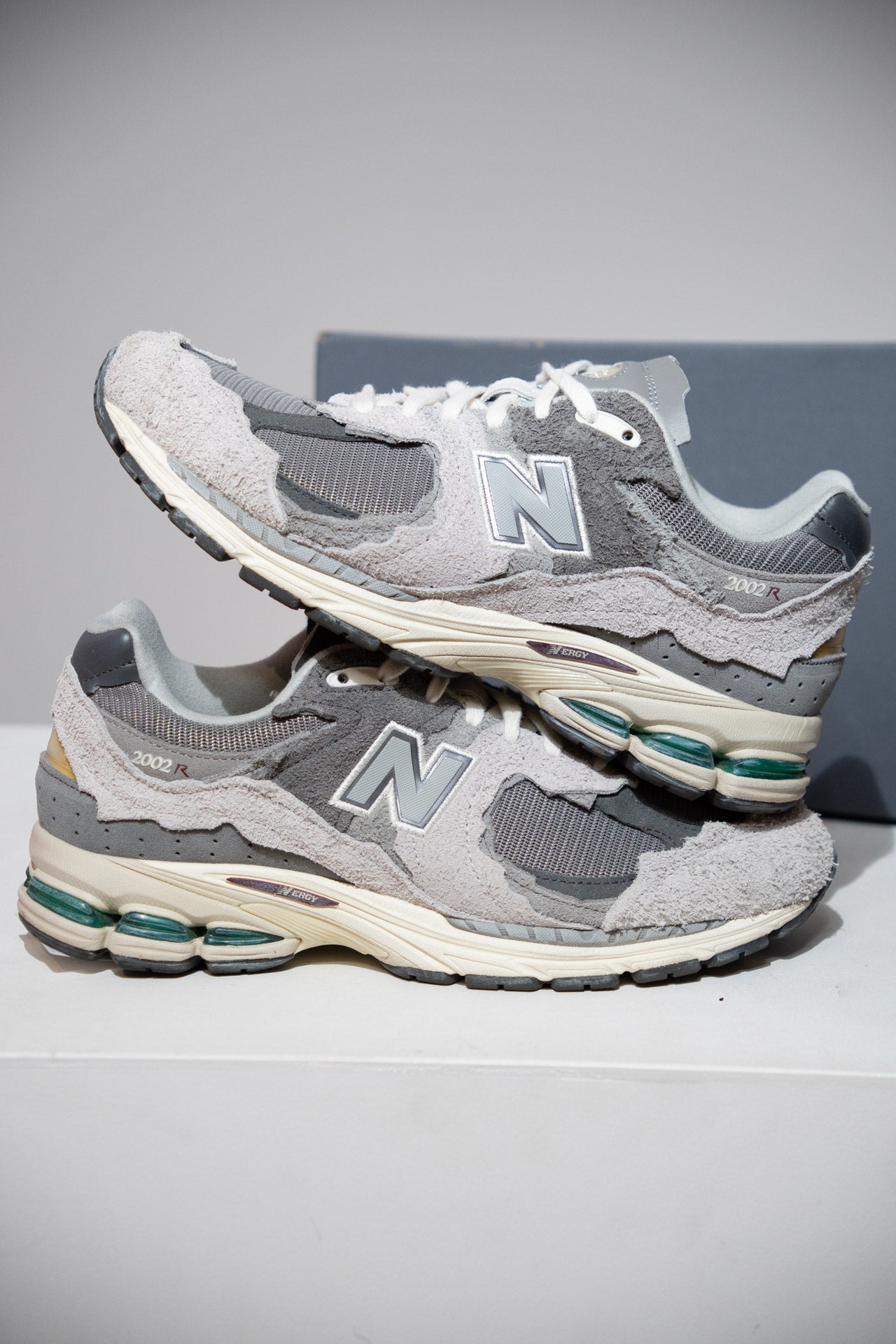 New Balance 2002r Protection Pack Rain Cloud (Taille 43)