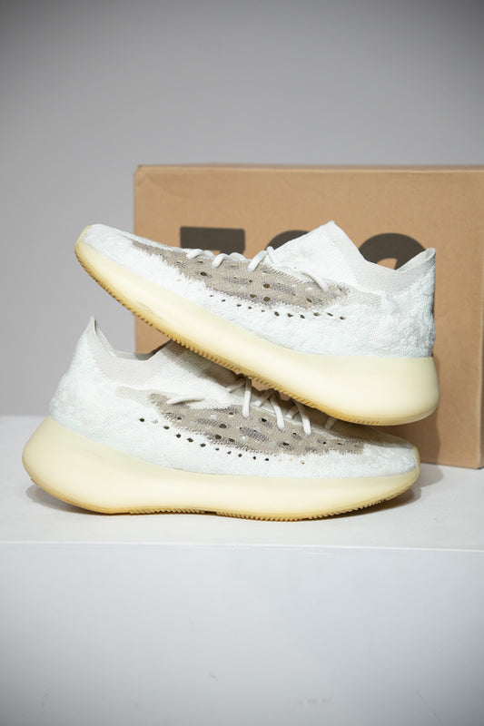 Yeezy 380 Calcite Glow (Taille 44 2/3)