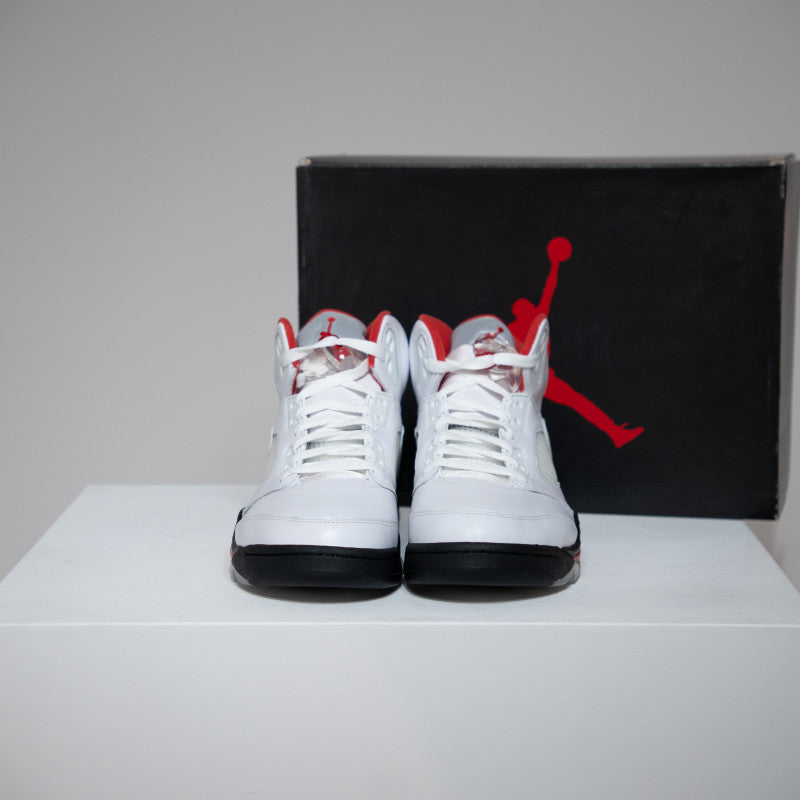 Jordan 5 Fire Red Silver Tongue (Taille 42)