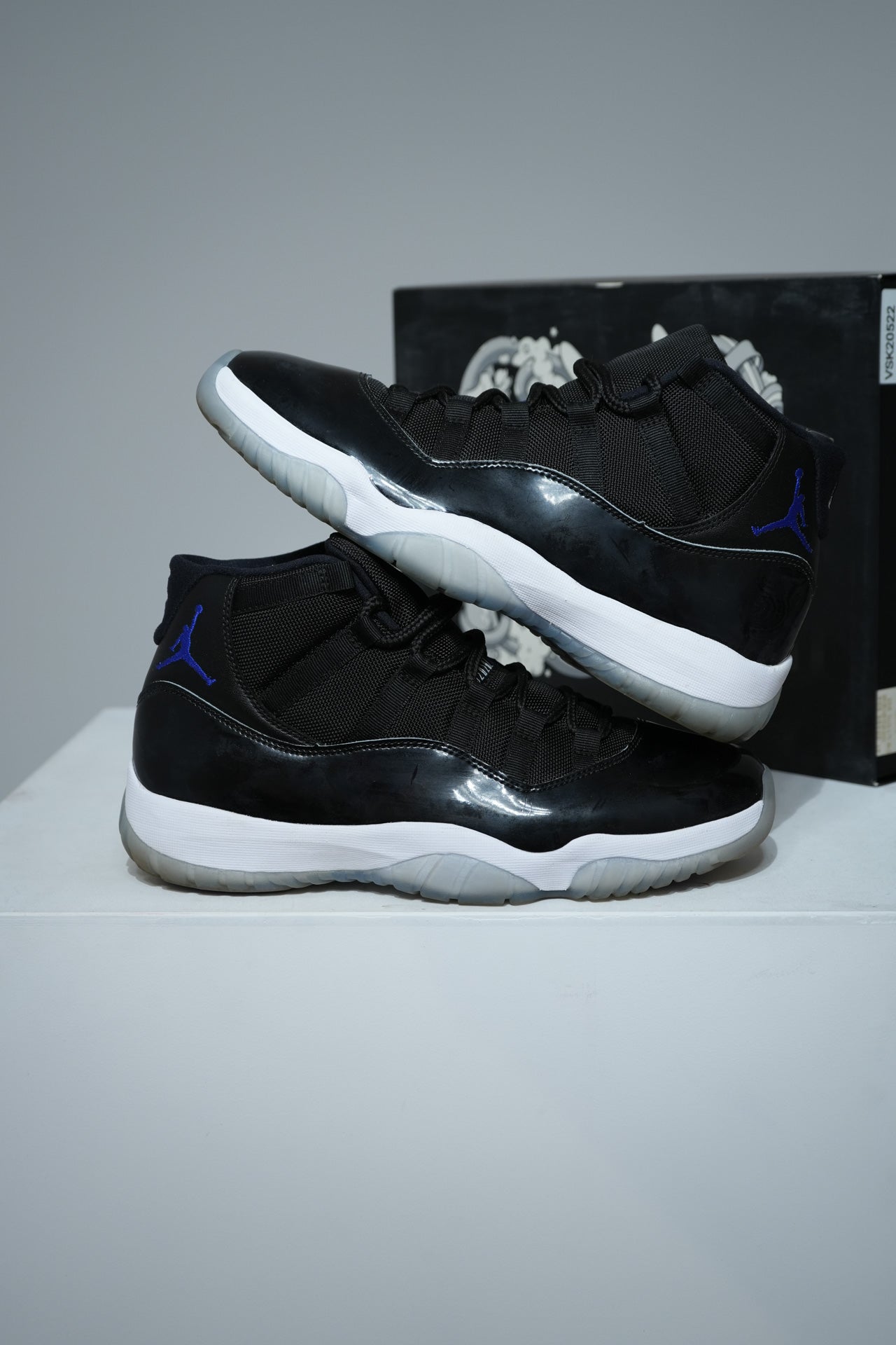 Jordan 11 SpaceJam (Taille 44,5)