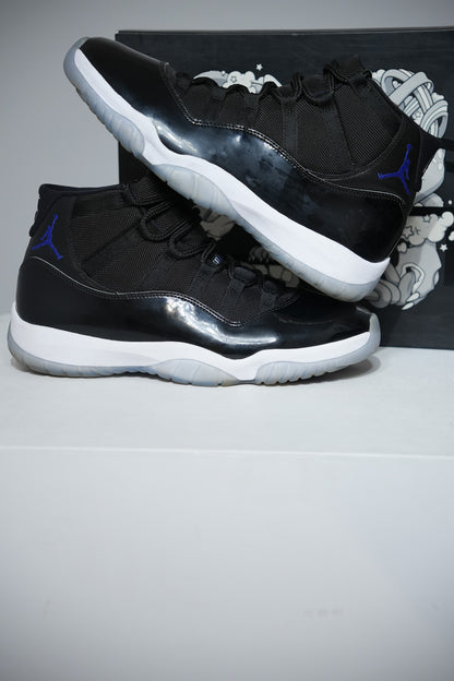 Jordan 11 SpaceJam (Taille 45)
