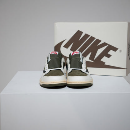 Jordan 1 Low Travis Scott Medium Olive (Taille 39)