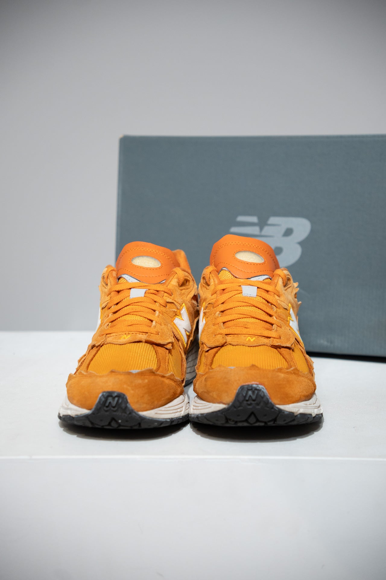 New Balance 2002R Protection Pack Orange (Taille 44,5)