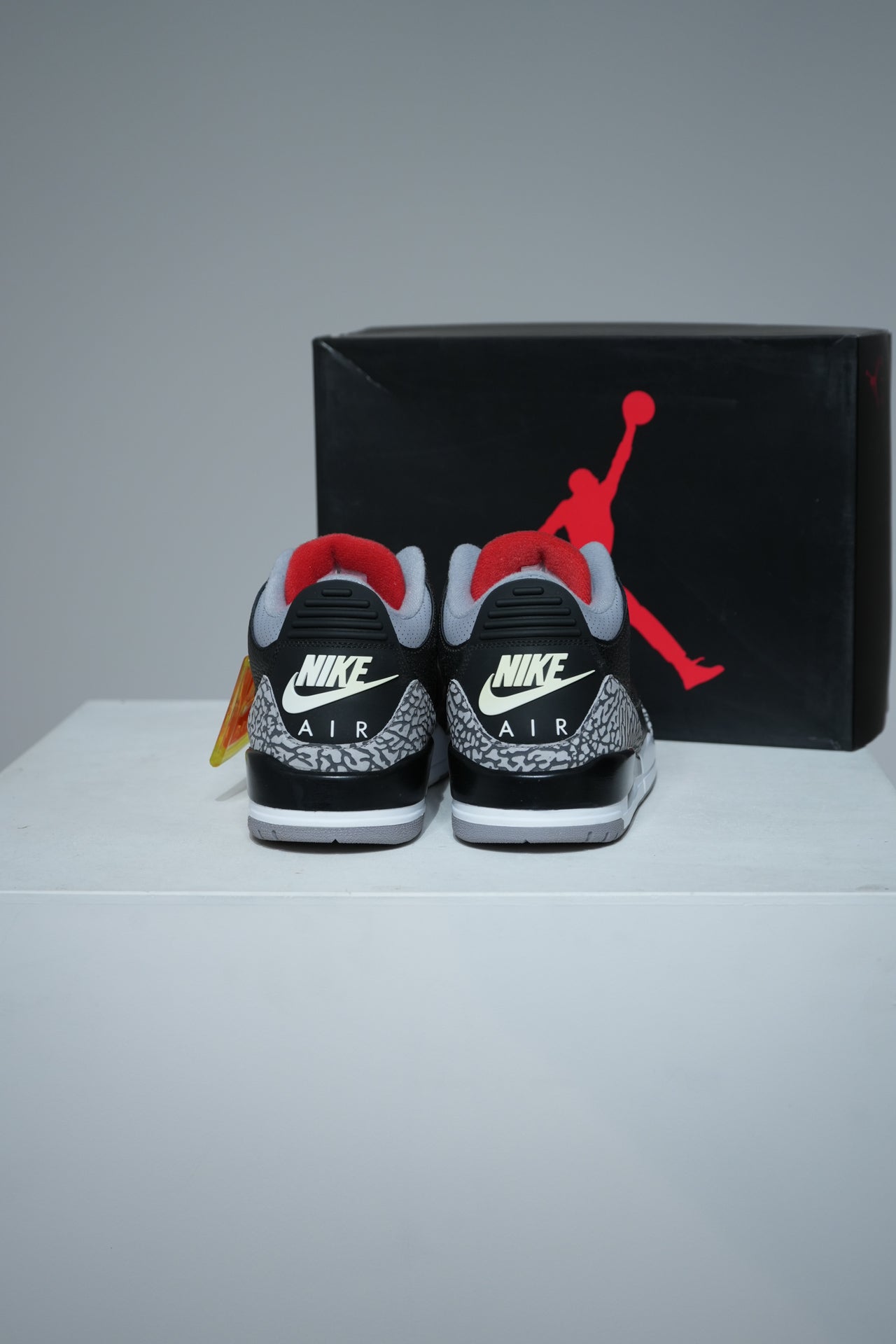 Jordan 3 Black Cement 2018 (Taille 44)