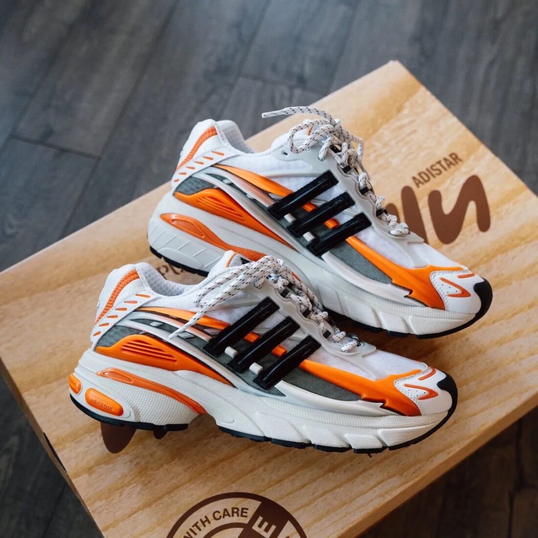 Adidas JellyFish Orange Special Box (Taille 39)