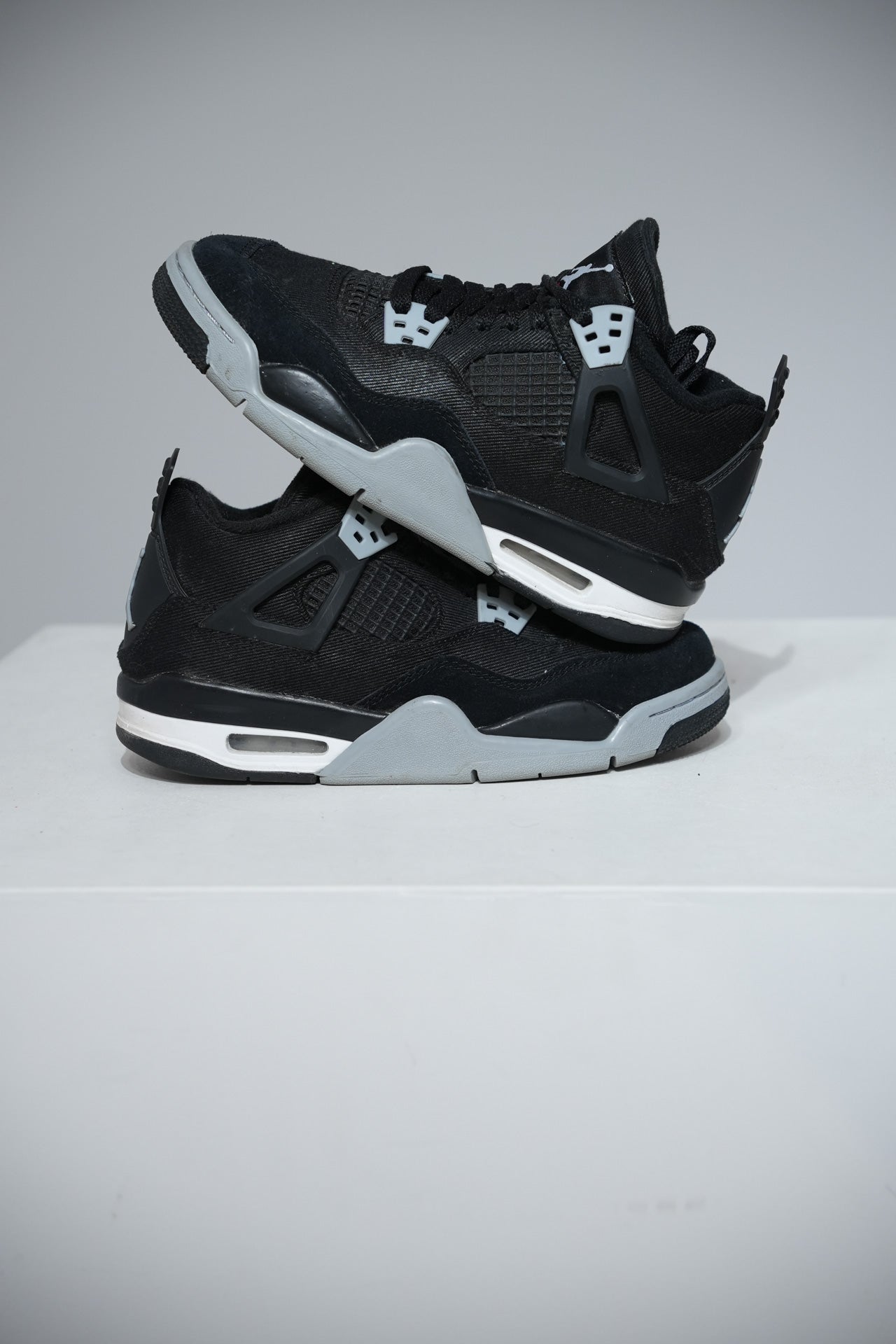 Jordan 4 Black Canvas GS (Taille 36)