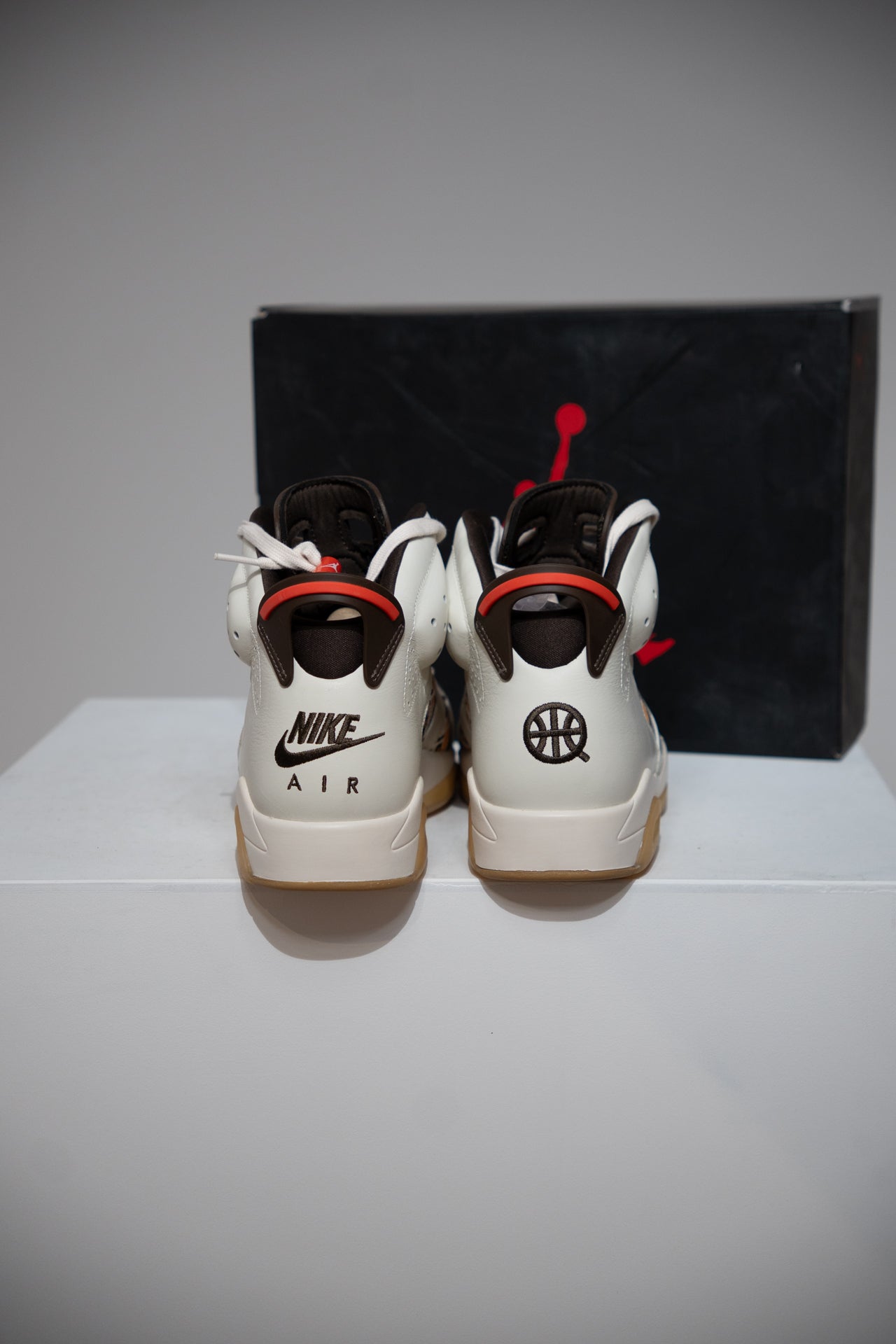 Jordan 6 Quai 54 (Taille 45,5)