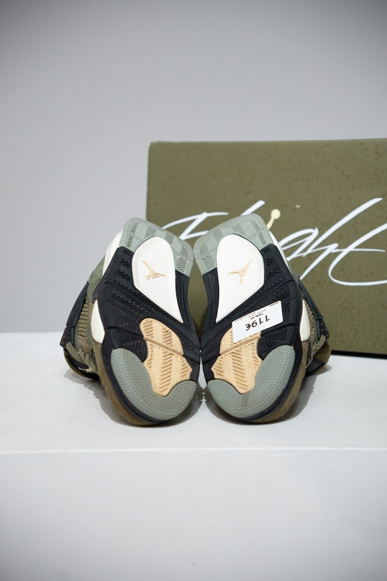 Jordan 4 Craft Olive GS (Taille 40)