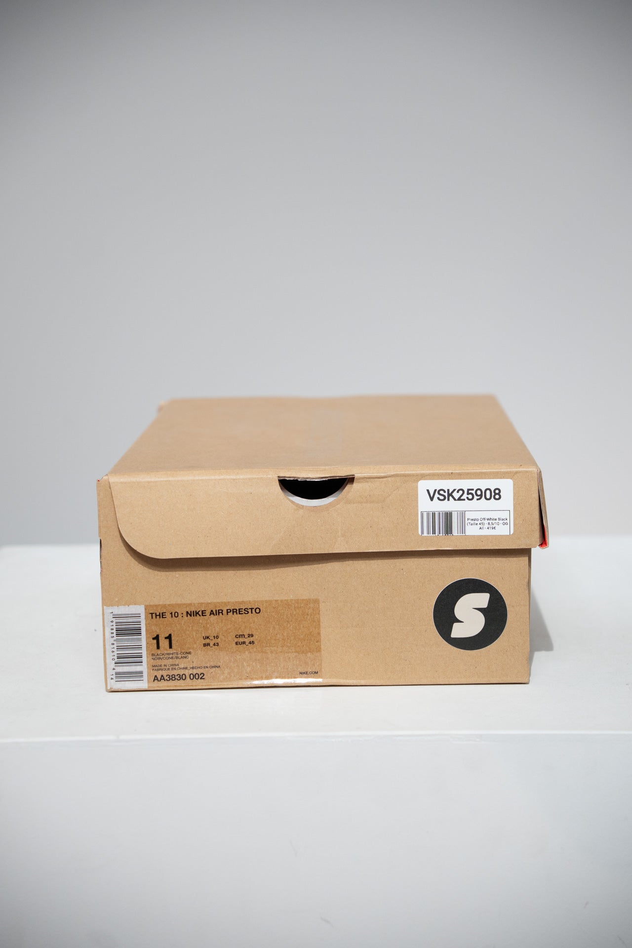 Presto Off-White Black (Taille 45)