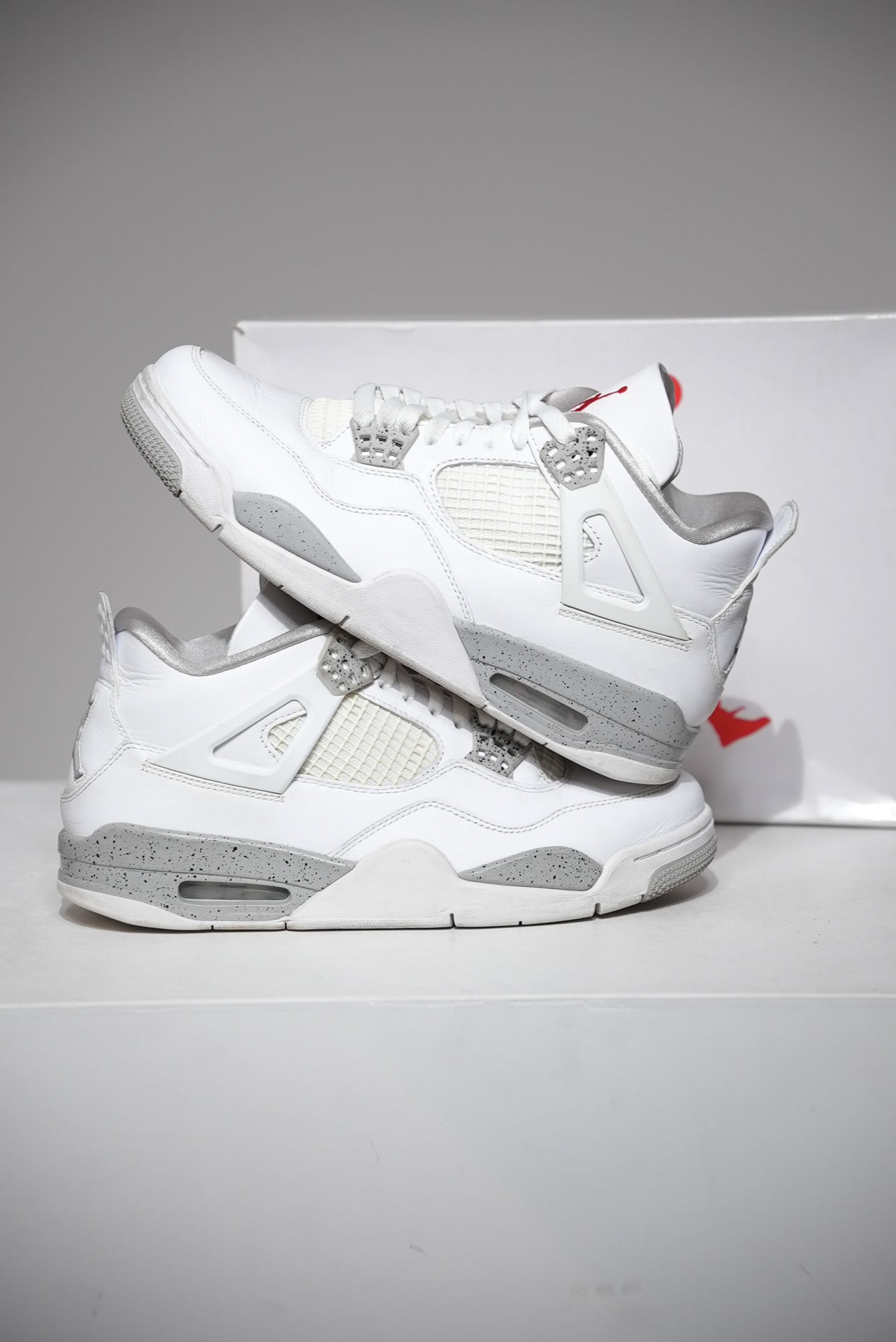 Jordan 4 White Oreo (Taille 42)