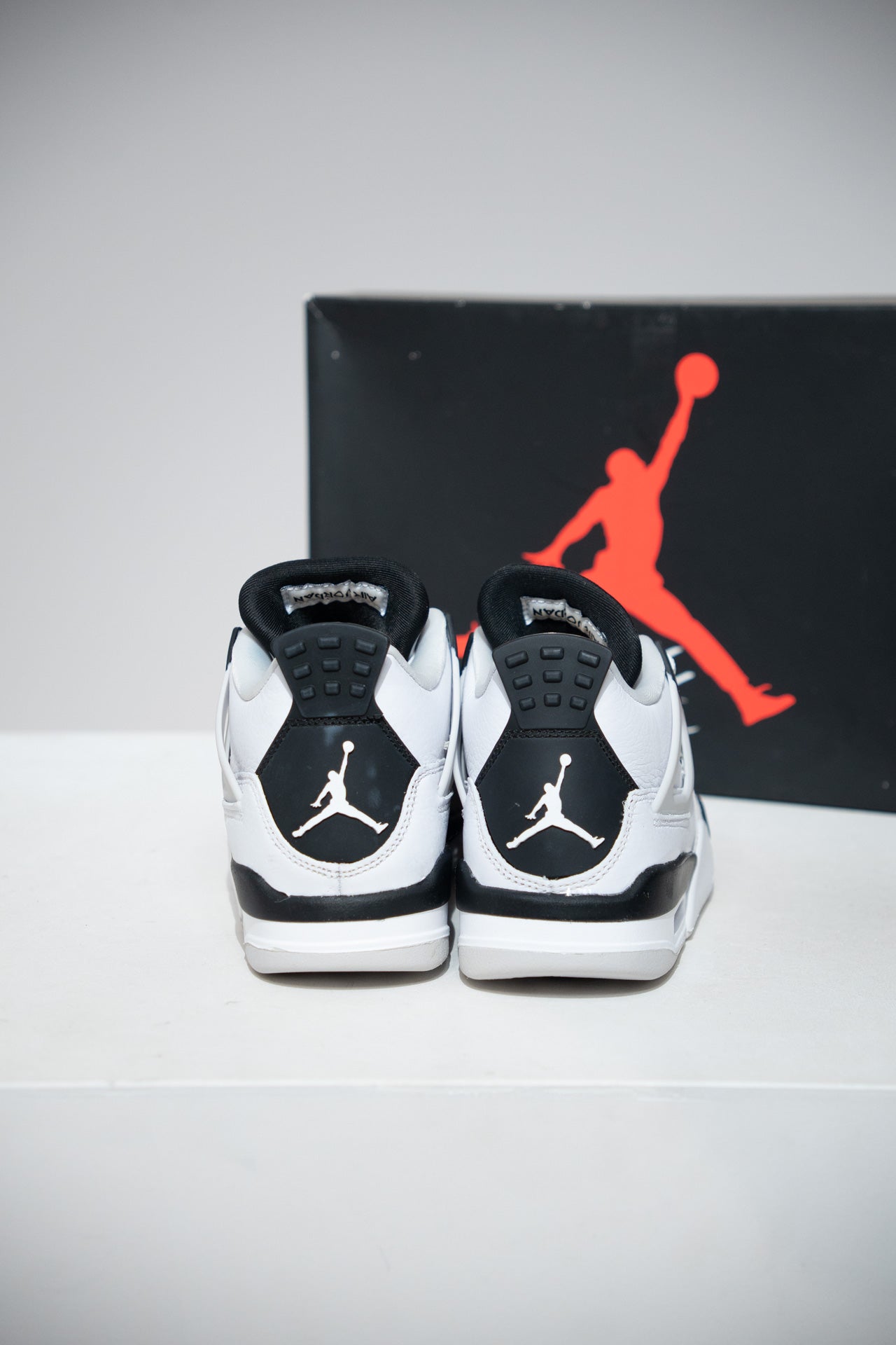 Jordan 4 Military Black GS (Taille 36)