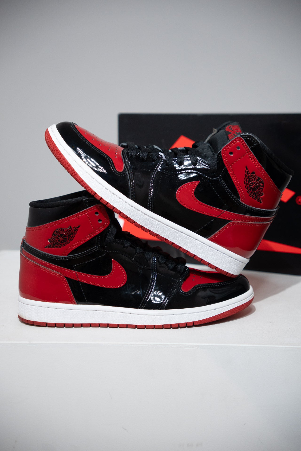 Jordan 1 High Patent Bred (Taille 41)