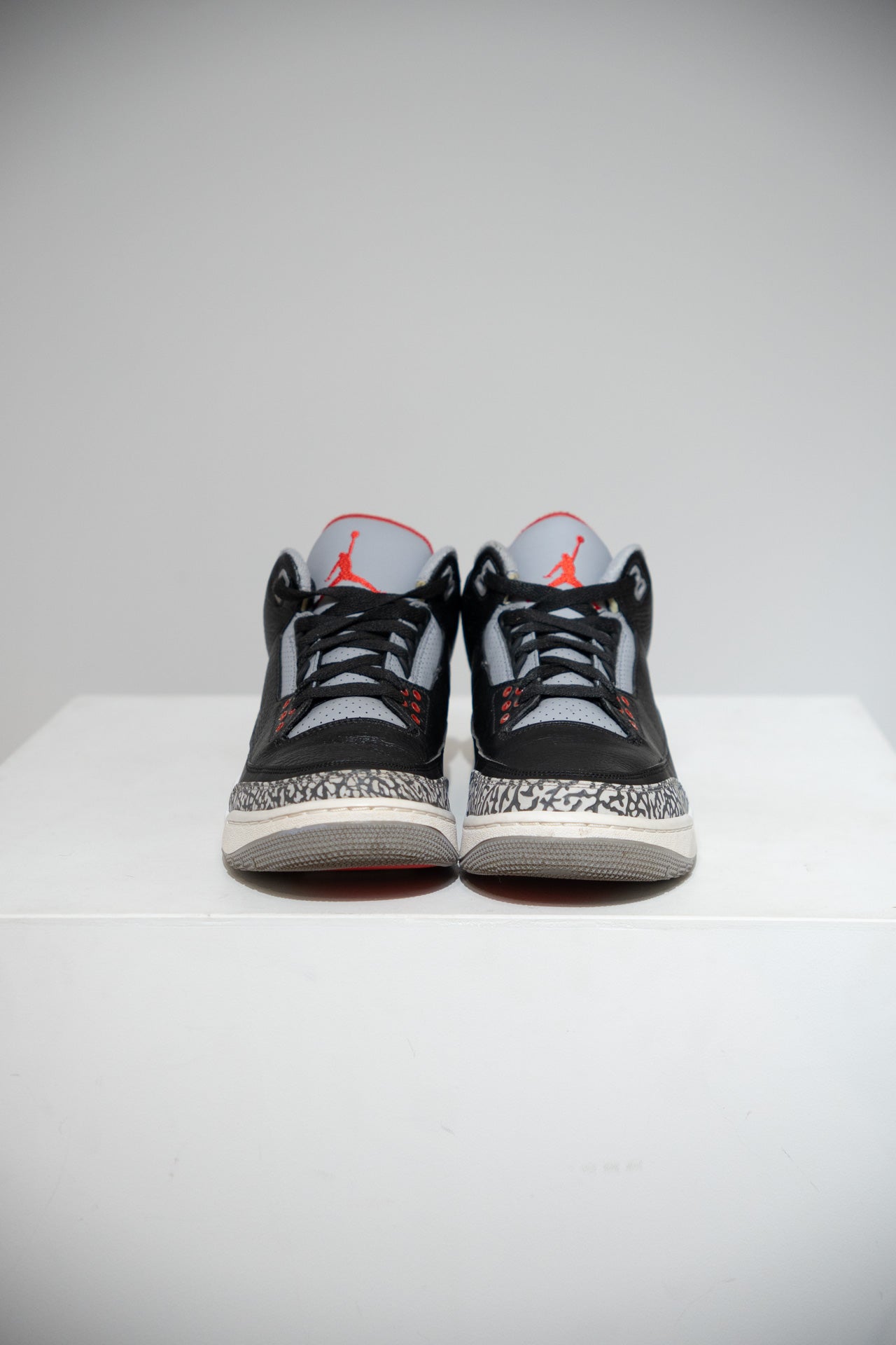 Jordan 3 Black Cement 2018 (Taille 42,5)