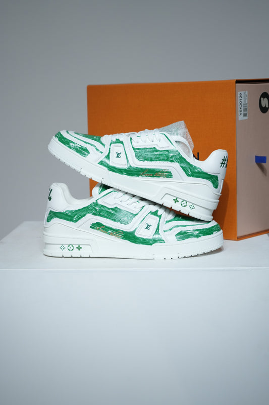 Louis Vuitton trainer Colored In Green (Taille 44,5 (8,5 IT))
