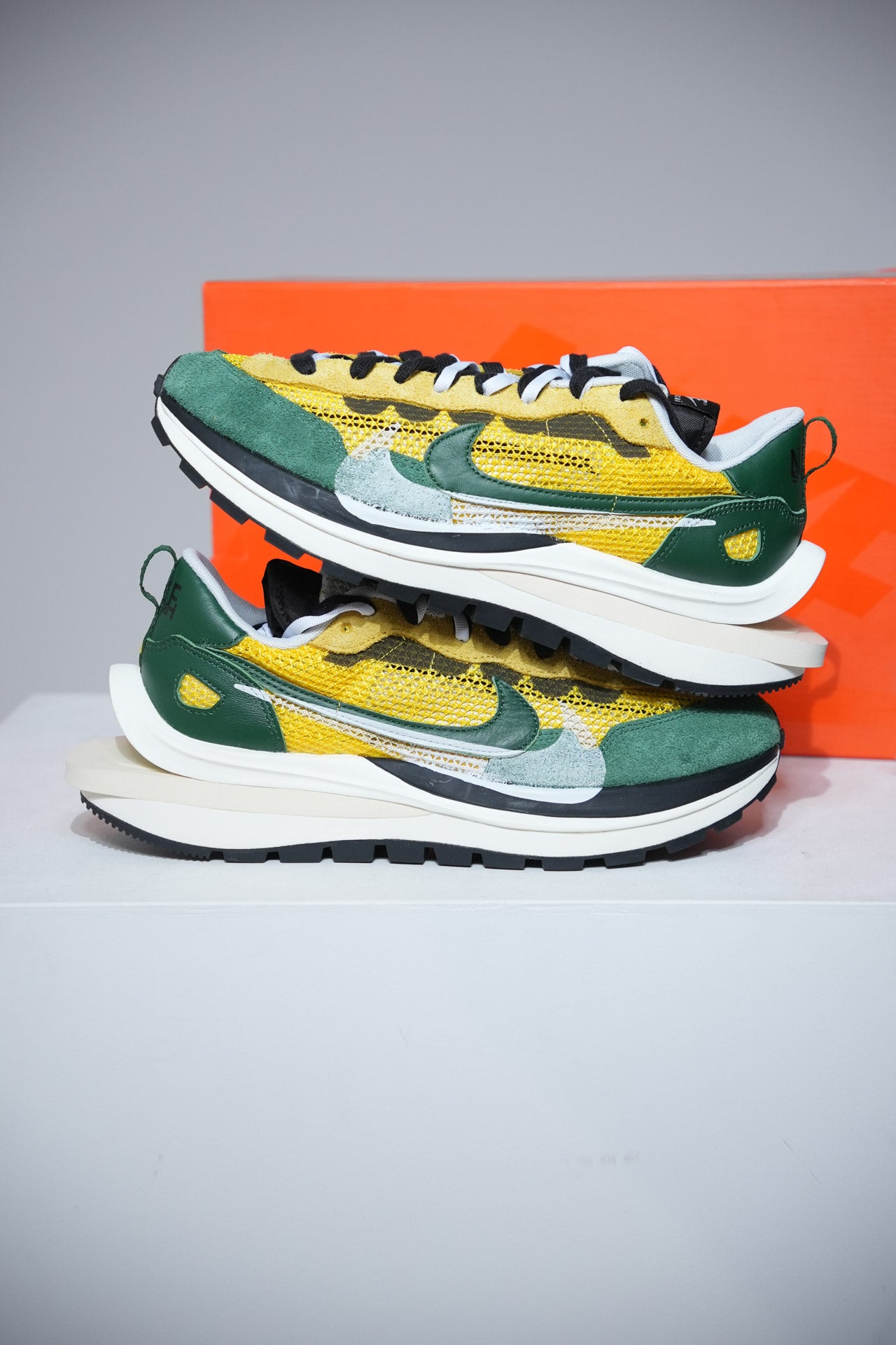 Sacai Vaporwaffle Tour Yellow (Taille 44,5)