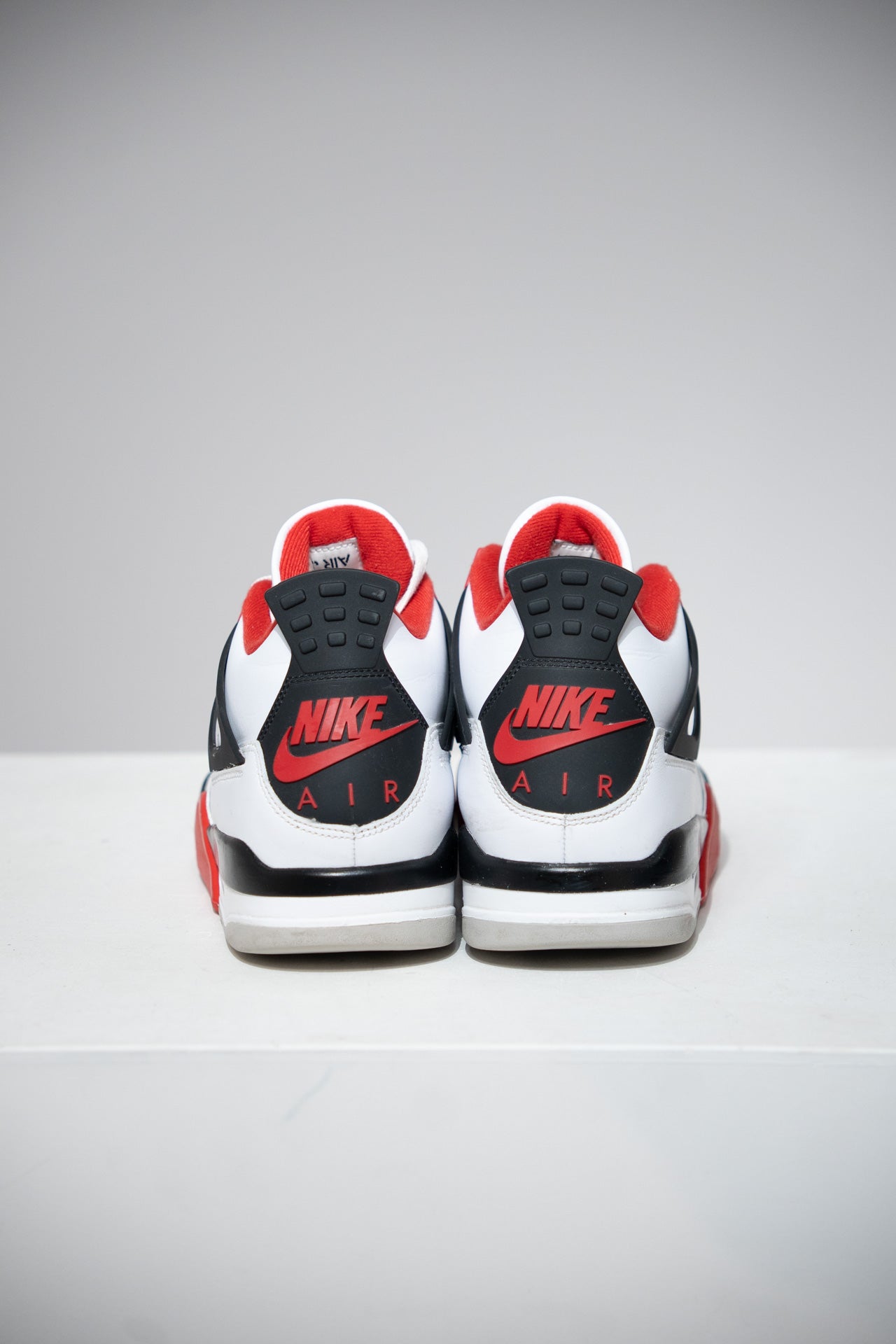 Jordan 4 Fire Red 2020 (Taille 44,5)
