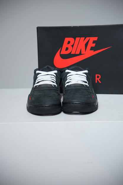 Jordan 4 RM Nigel Sylvester Black (Taille 43)