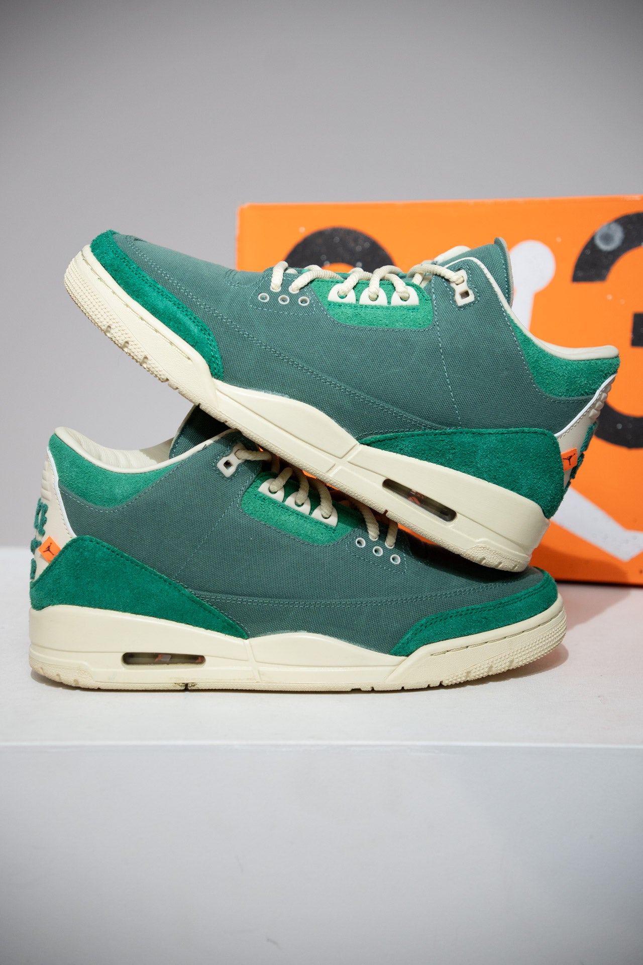 Jordan 3 Nina Channel (Taille 42)