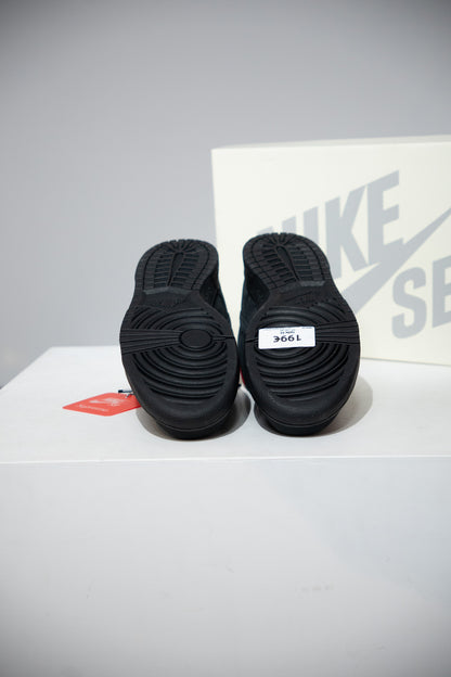 Dunk Sb Supreme 94 Black (Taille 44)