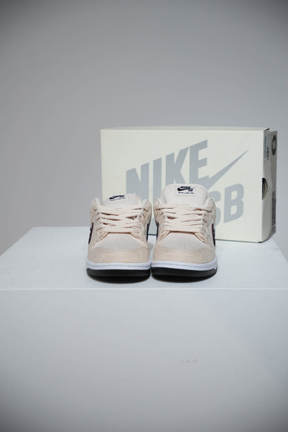 Dunk SB Albino (Taille 40,5)