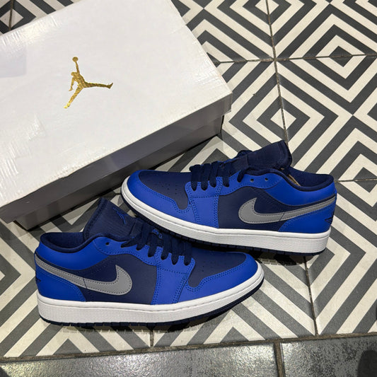 Jordan 1 Low Game Royal (Taille 38,5)