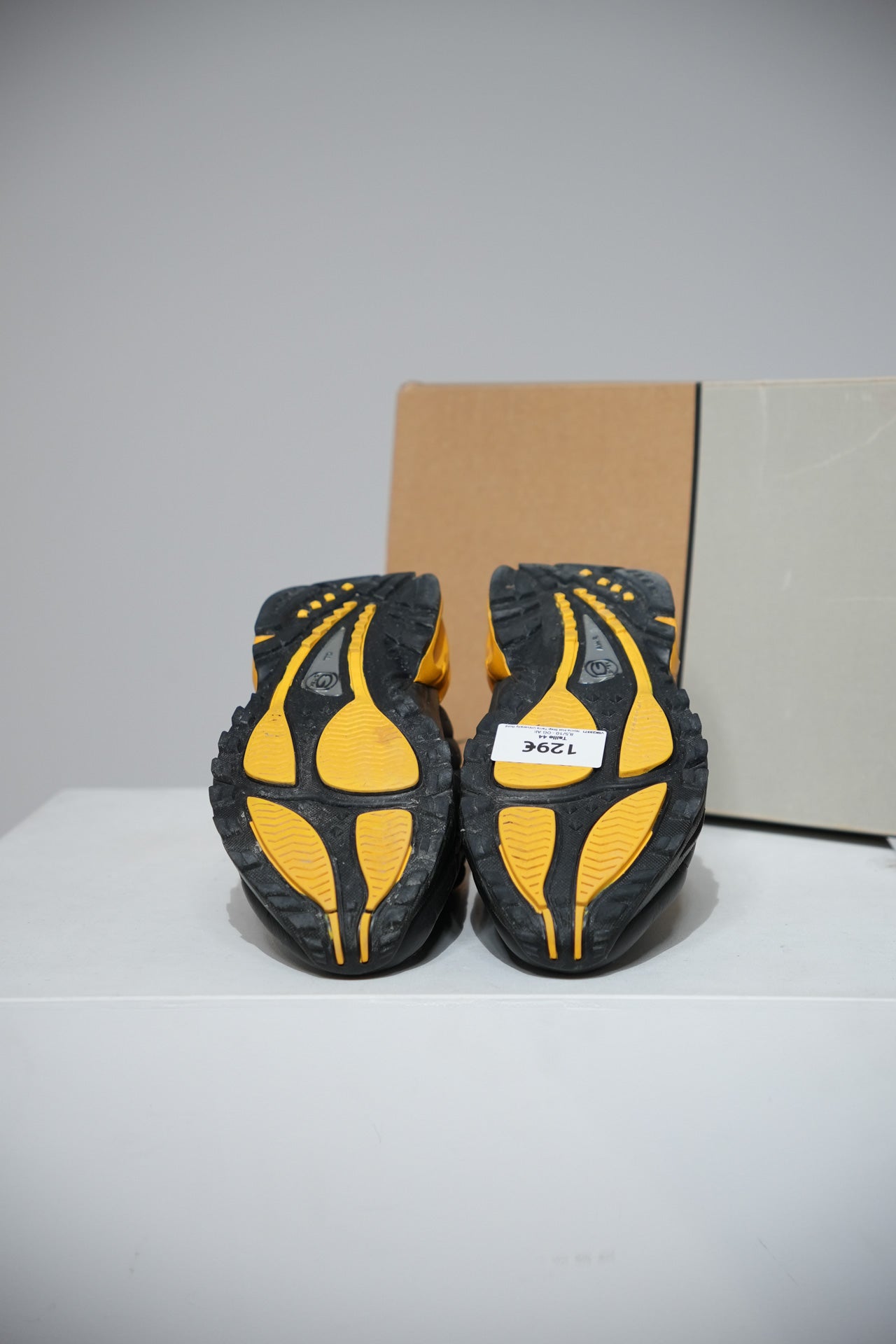 Nocta Hot Step Terra University Gold (Taille 44)
