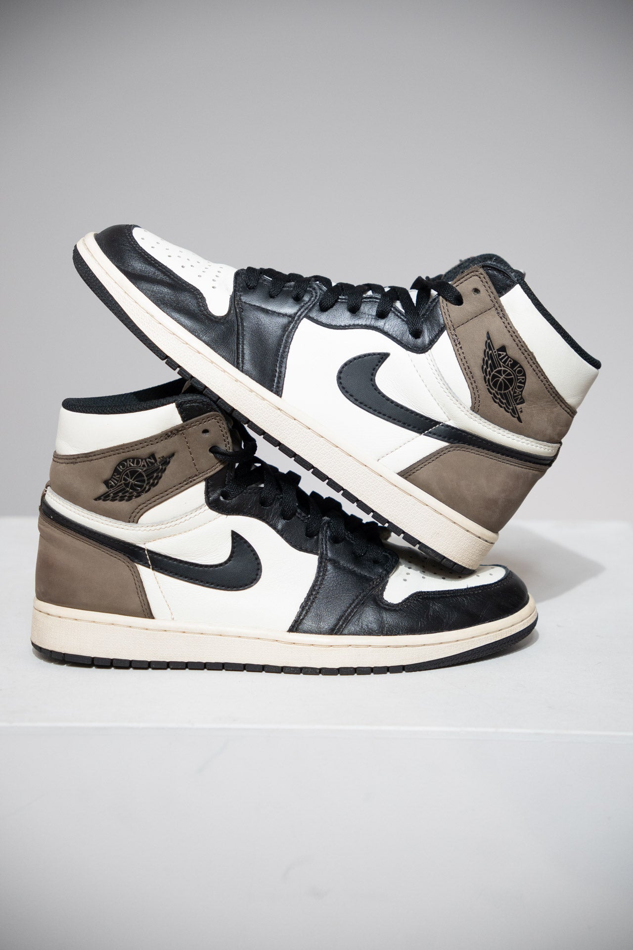 Jordan 1 High Mocha (Taille 43)