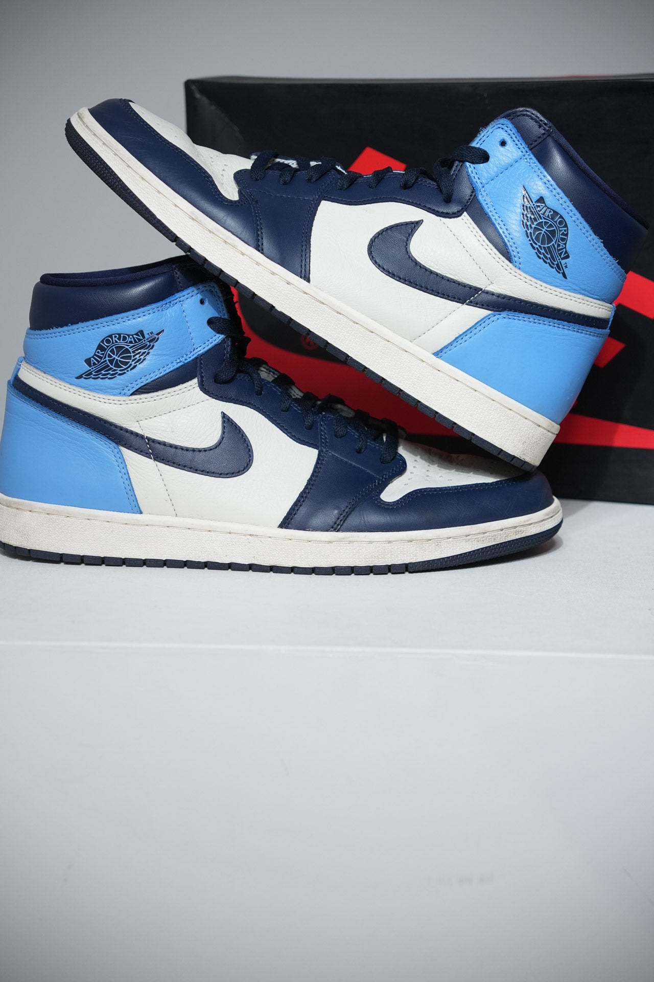 Jordan 1 High Obsidian (Taille 47)