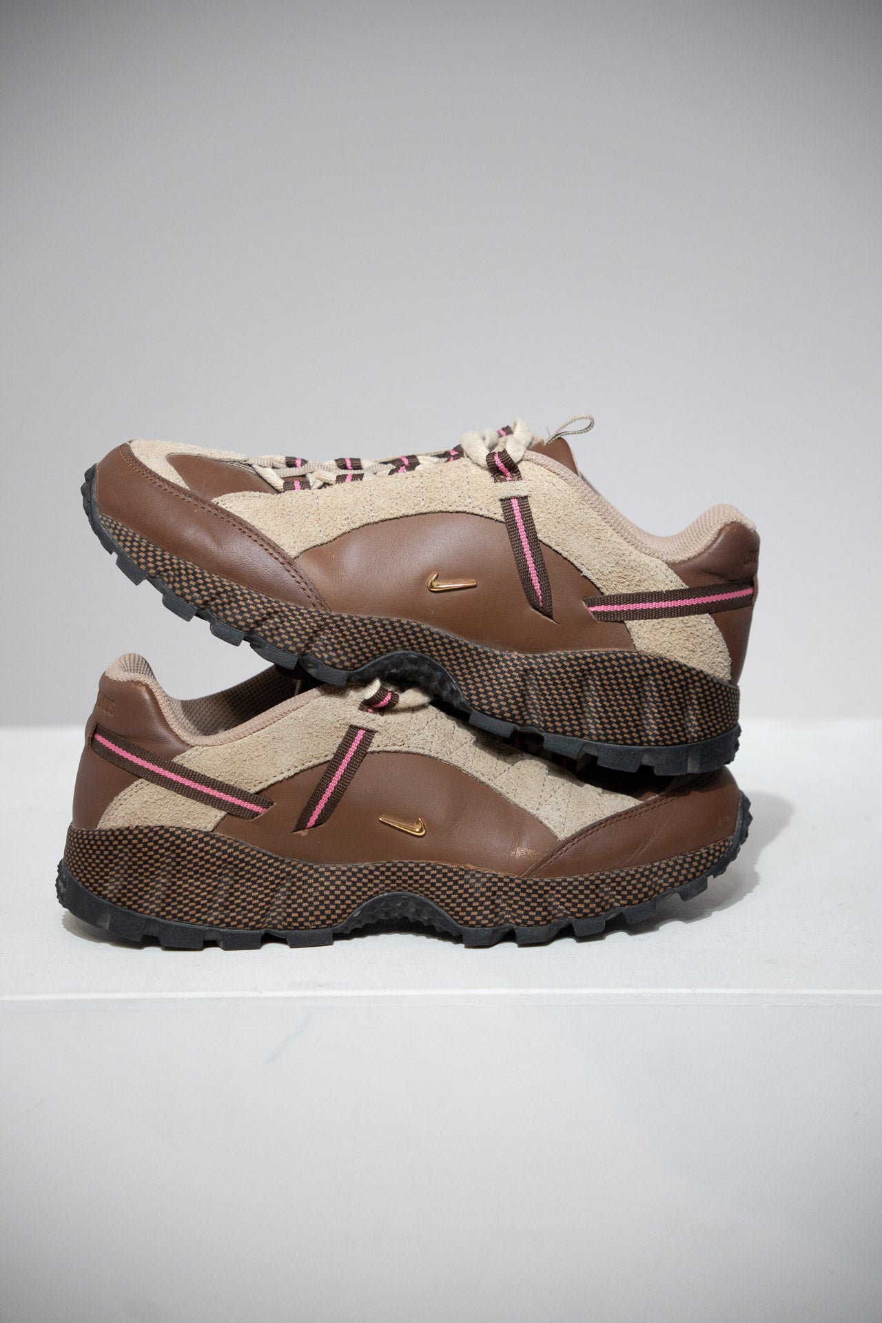 Jacquemus Air Humara Brown (Taille 38,5)