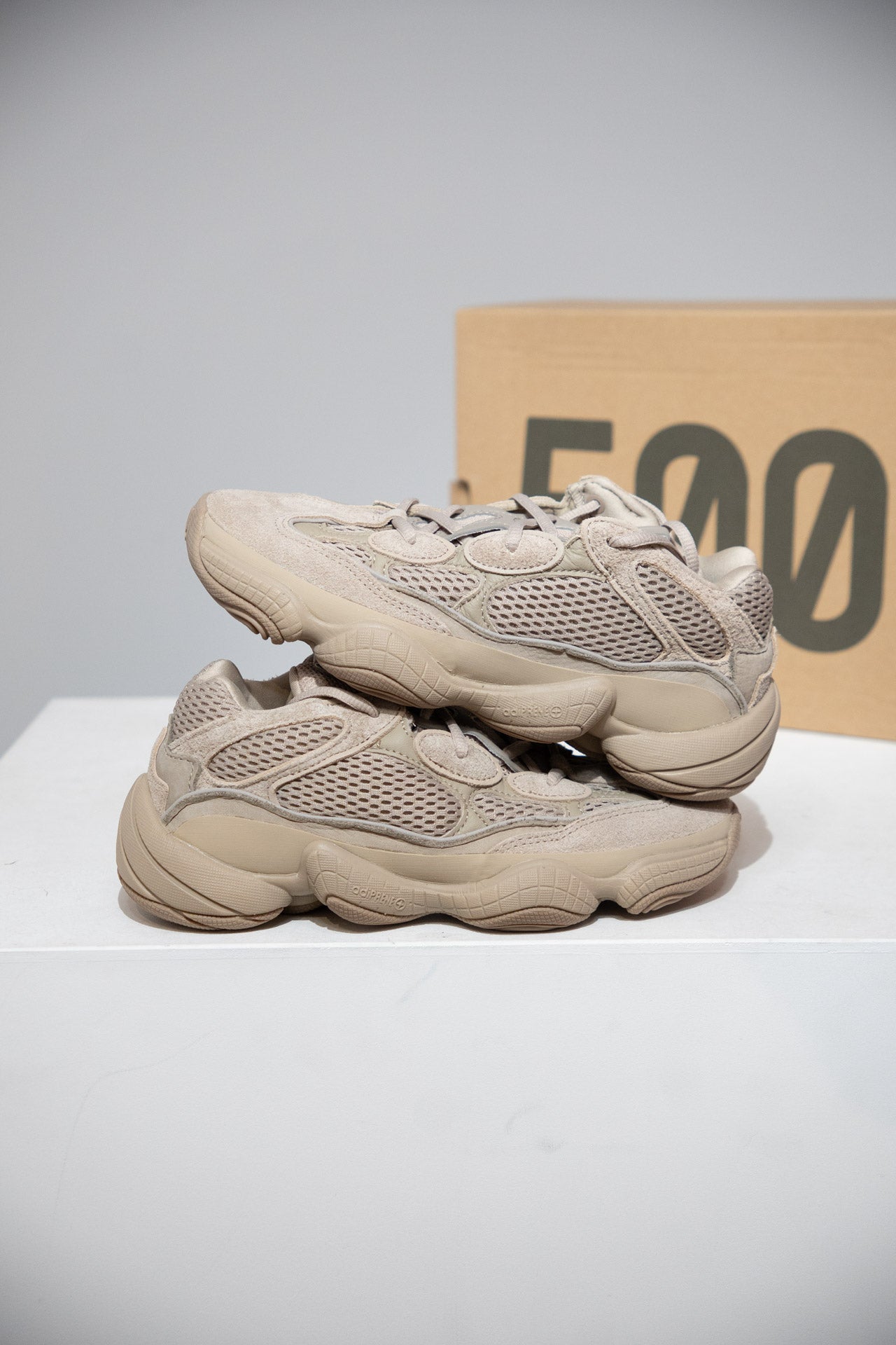 Yeezy 500 Taupe Light (Taille 38)