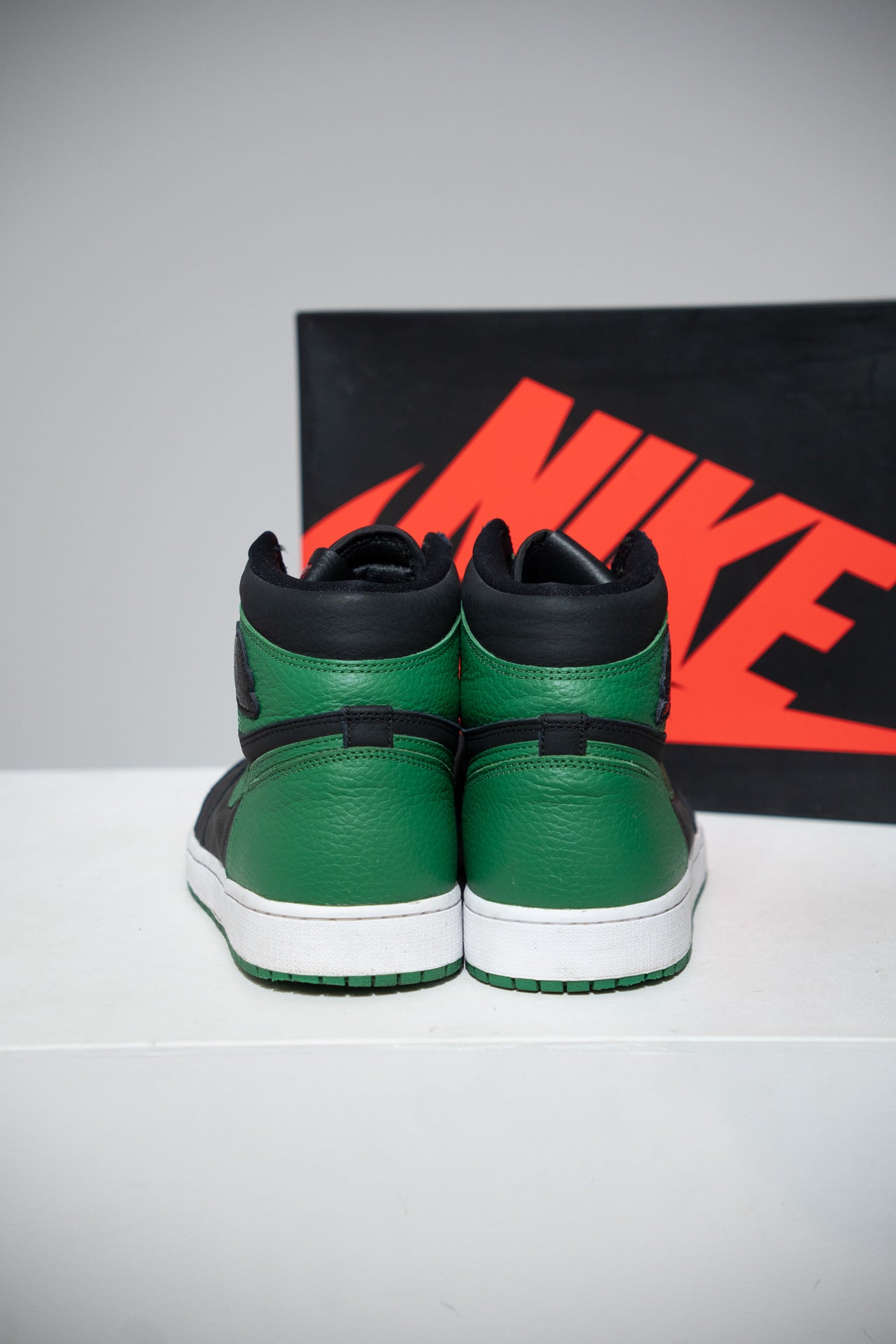 Jordan 1 High Pine green (Taille 46)