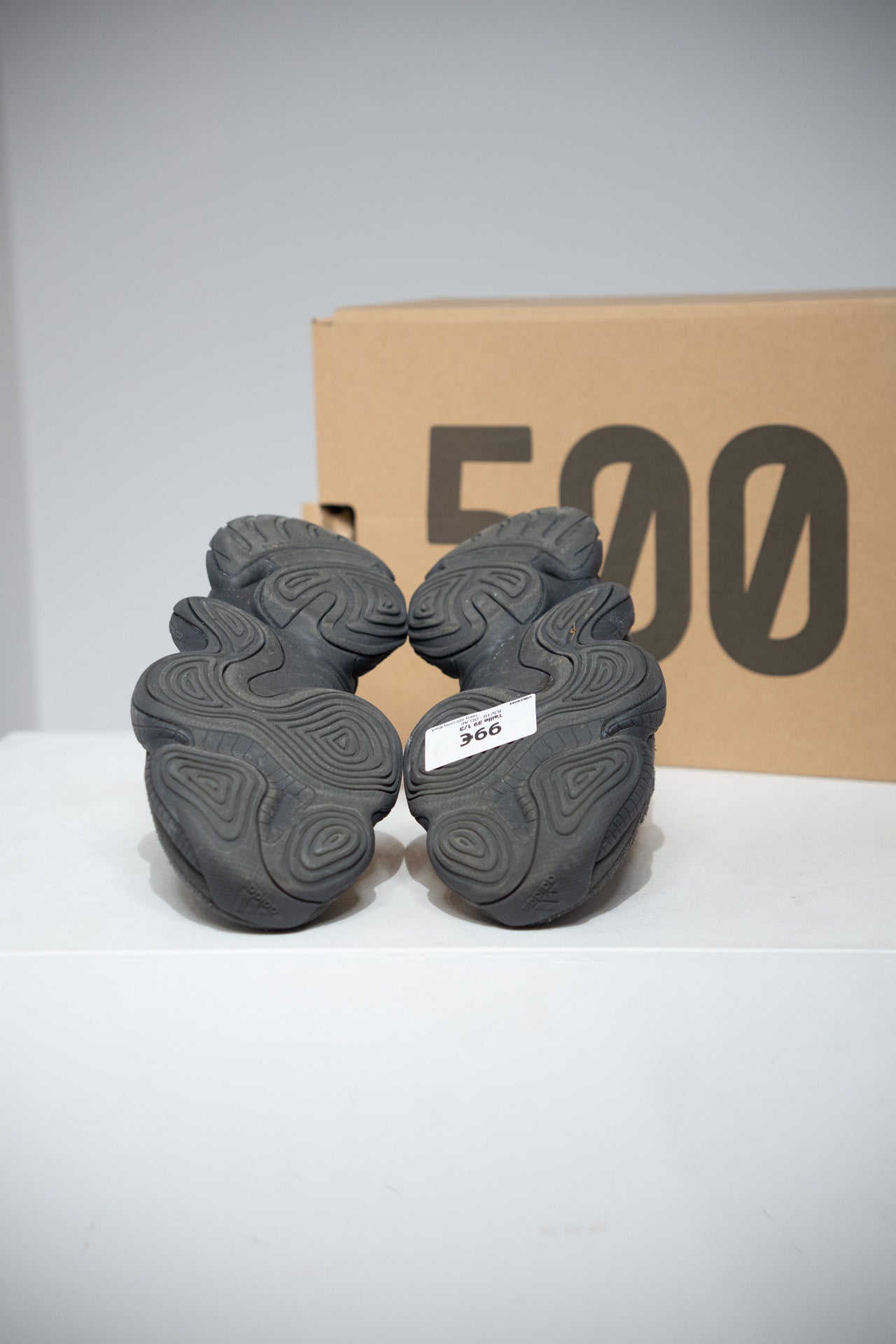 Yeezy 500 Utility Black (Taille 39 1/3)