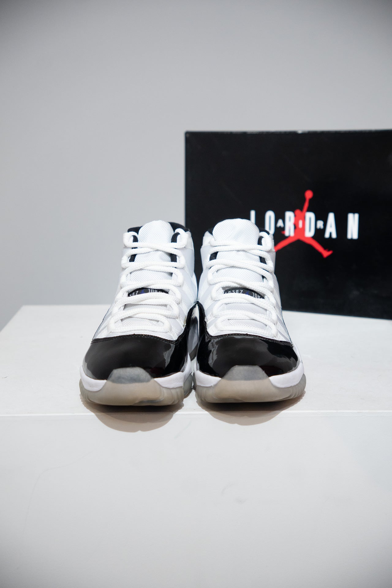 Jordan 11 Concord (Taille 42,5)