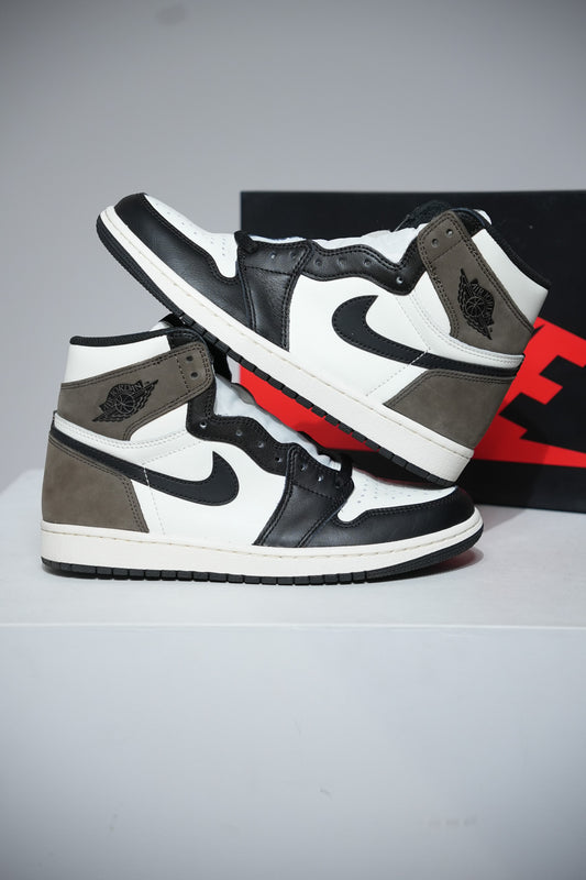 Jordan 1 High Mocha (Taille 41)