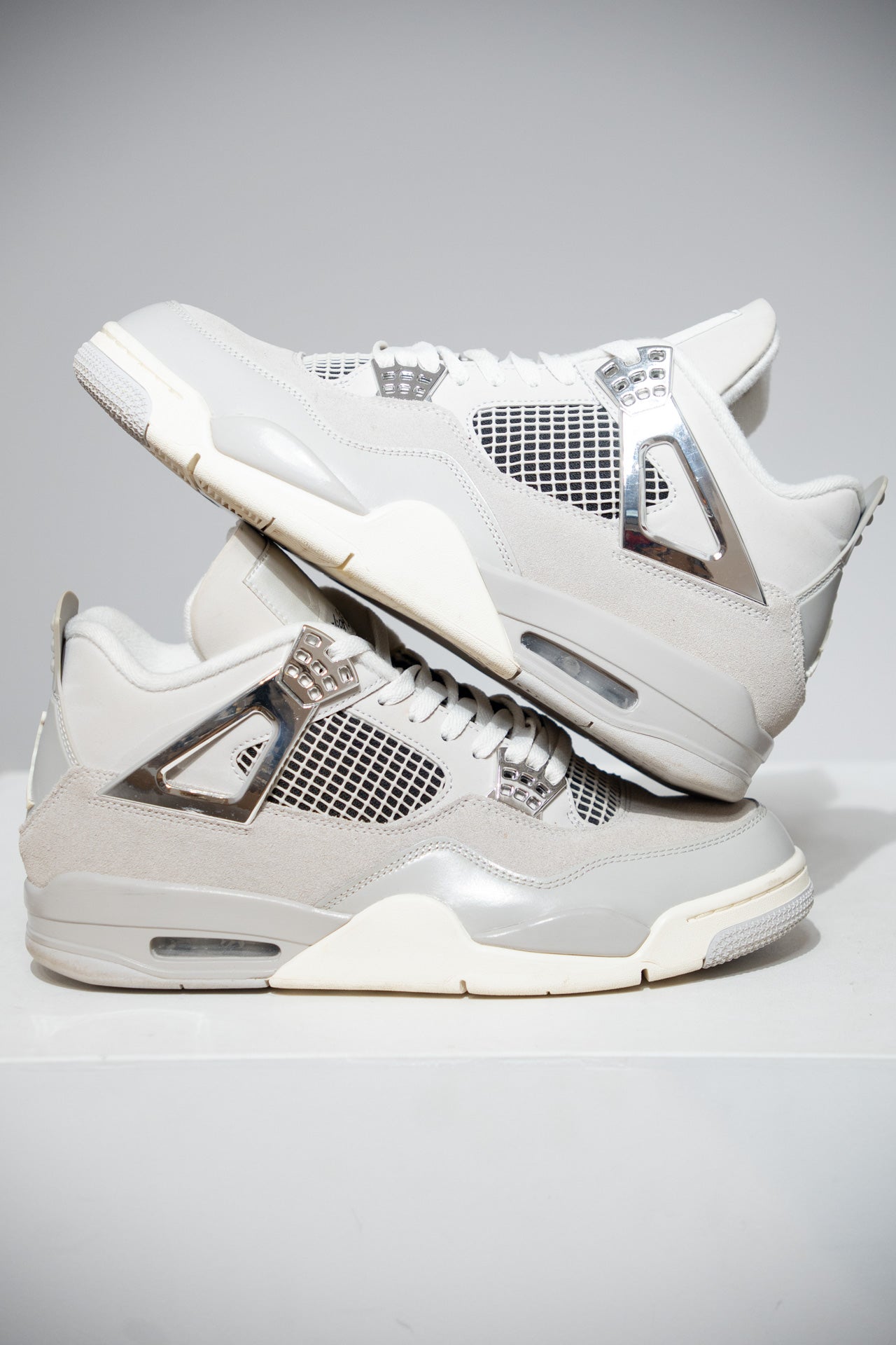Jordan 4 Frozen Moments (Taille 44,5)