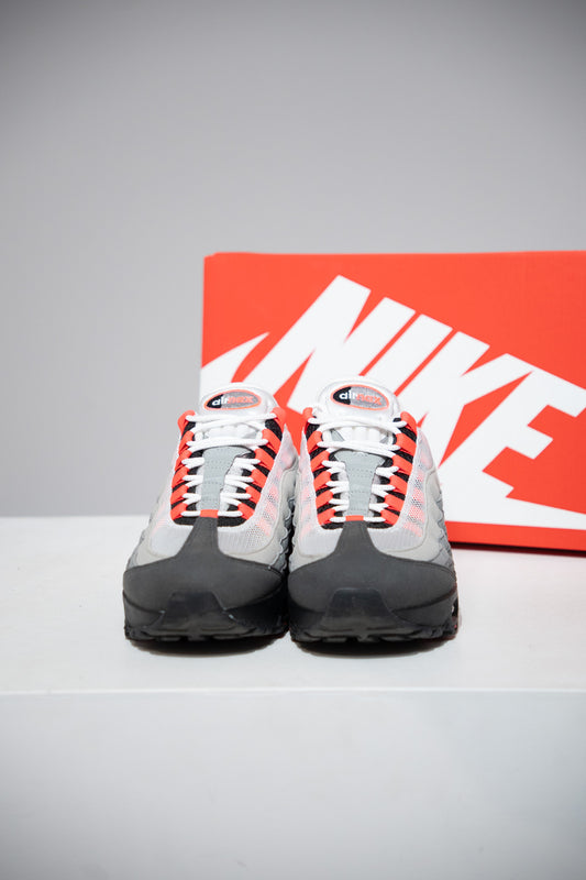 Air Max 95 Solar Red (Taille 39)