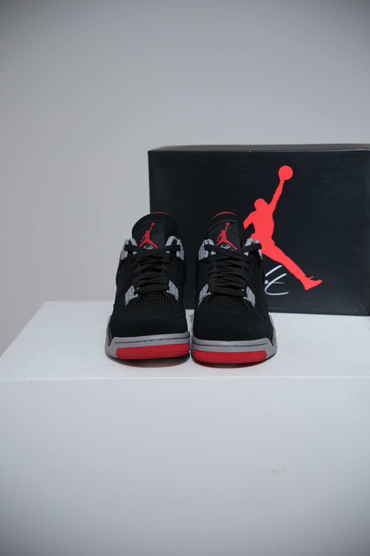 Jordan 4 Bred 2019 (Taille 42)
