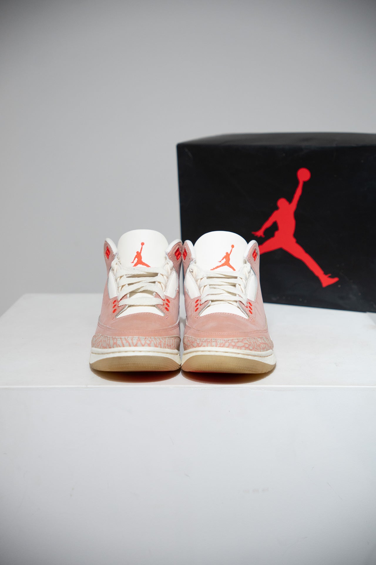 Jordan 3 Rust Pink (Taille 38,5)