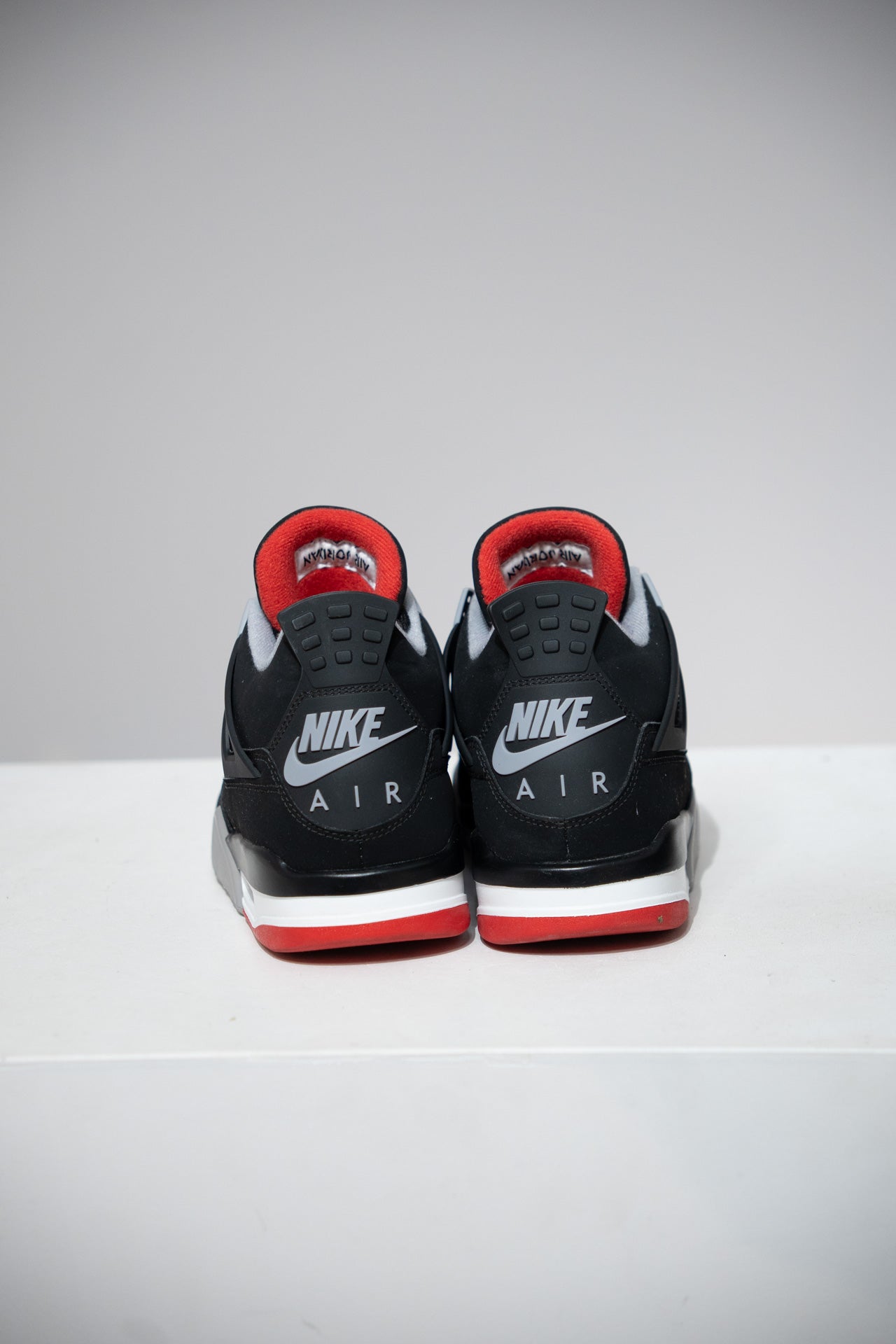 Jordan 4 Bred 2019 (Taille 42)