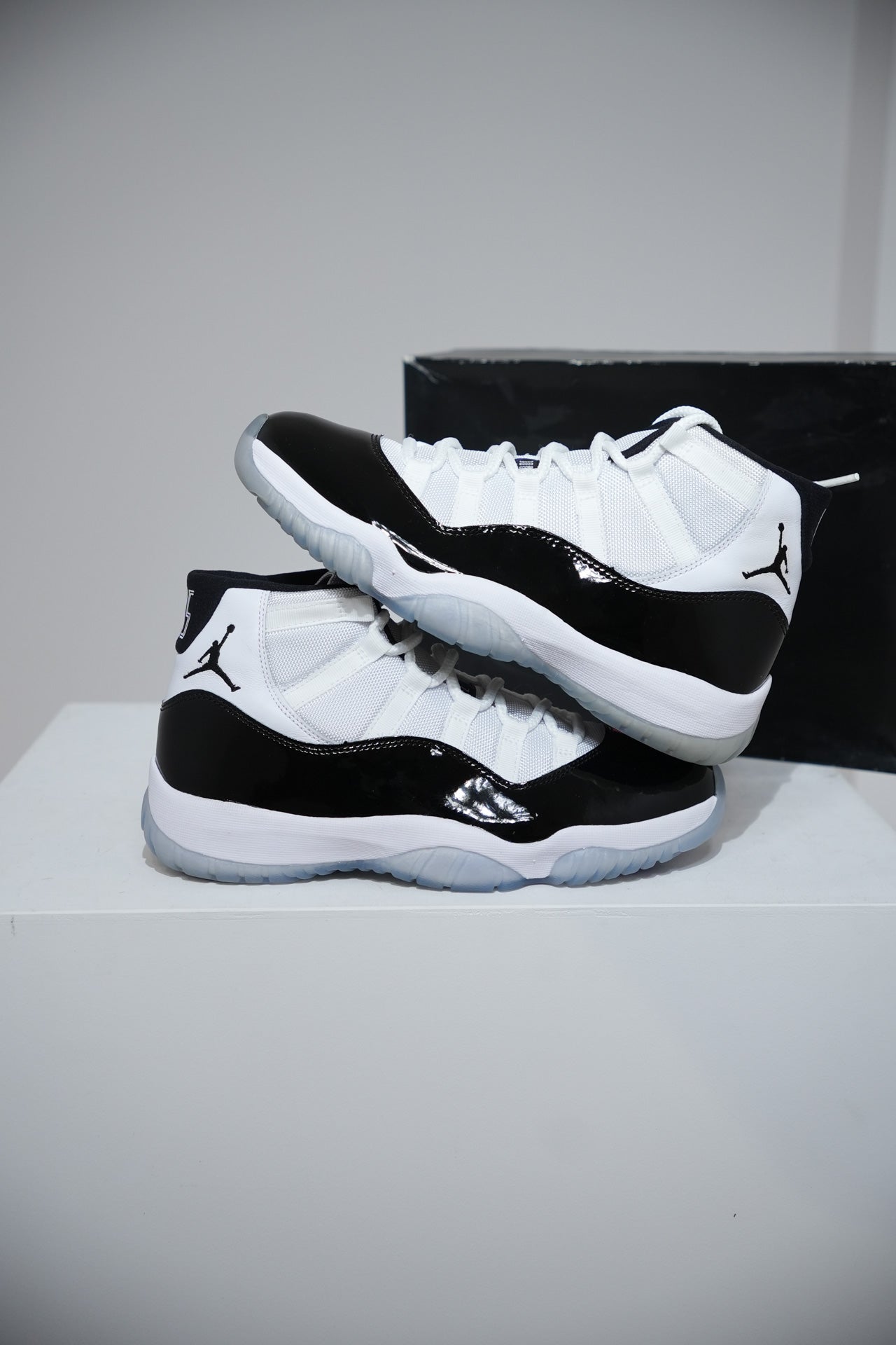 Jordan 11 Concord (Taille 43)