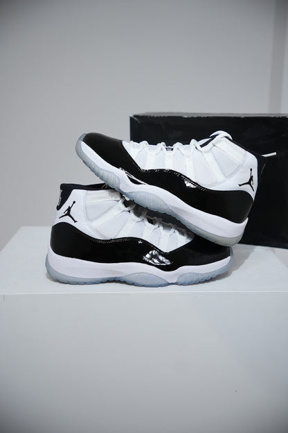 Jordan 11 Concord (Taille 43)
