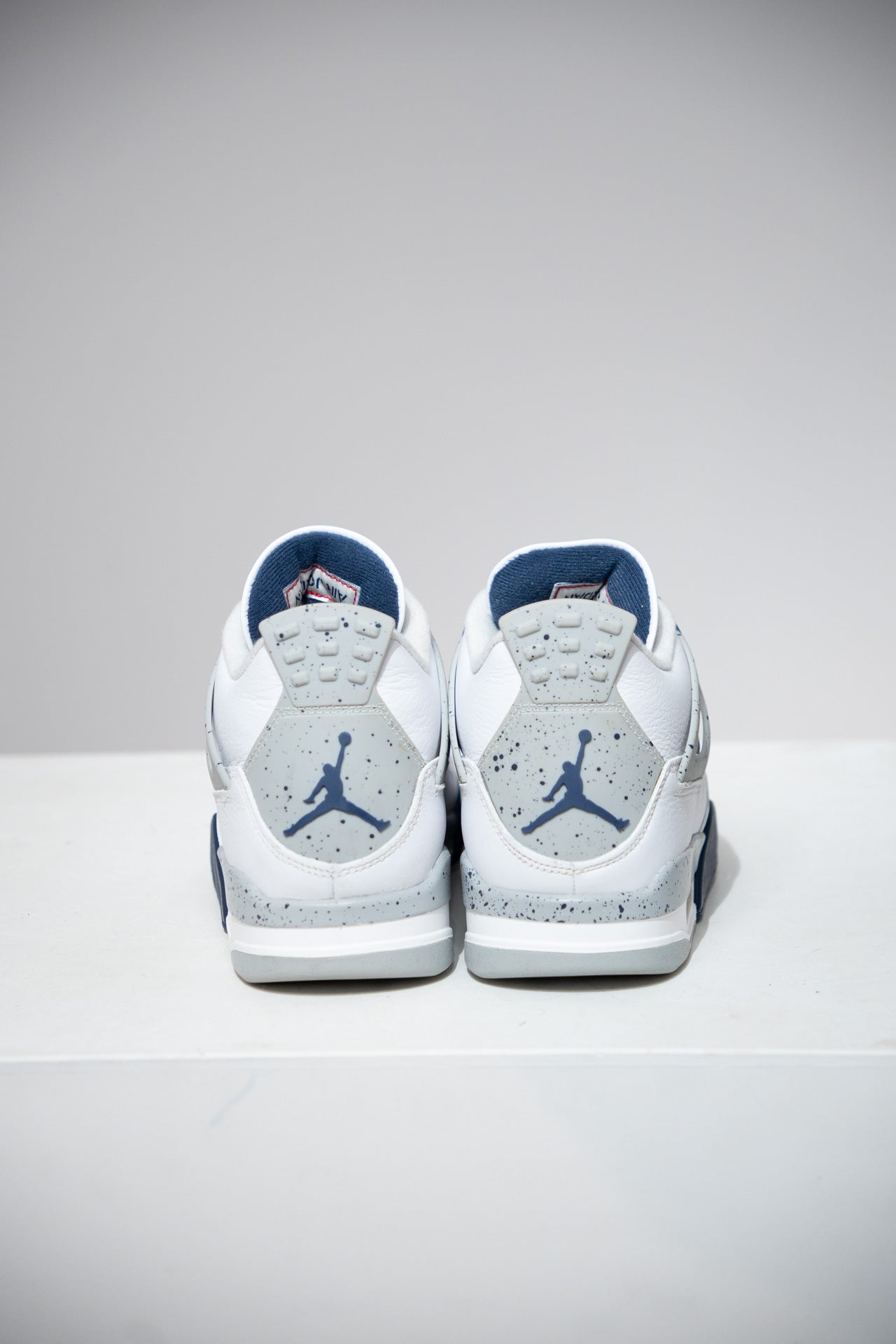 Jordan 4 Midnight Navy (Taille 42,5)