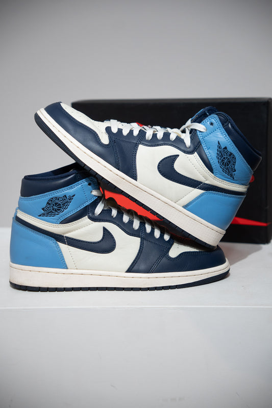 Jordan 1 High Obsidian (Taille 42,5)